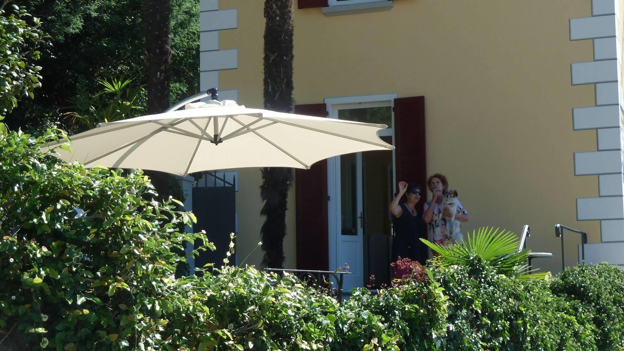 B&B Casa Forster Каннеро-Ривьера Экстерьер фото